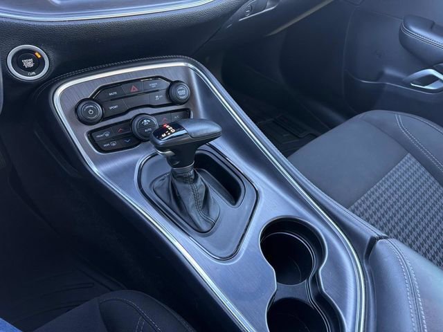 Used 2017 Dodge Challenger SXT image 26