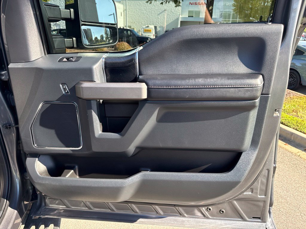 Used 2022 Ford F250 Platinum w/ Tremor Off-Road Package AWD/4WD image 42