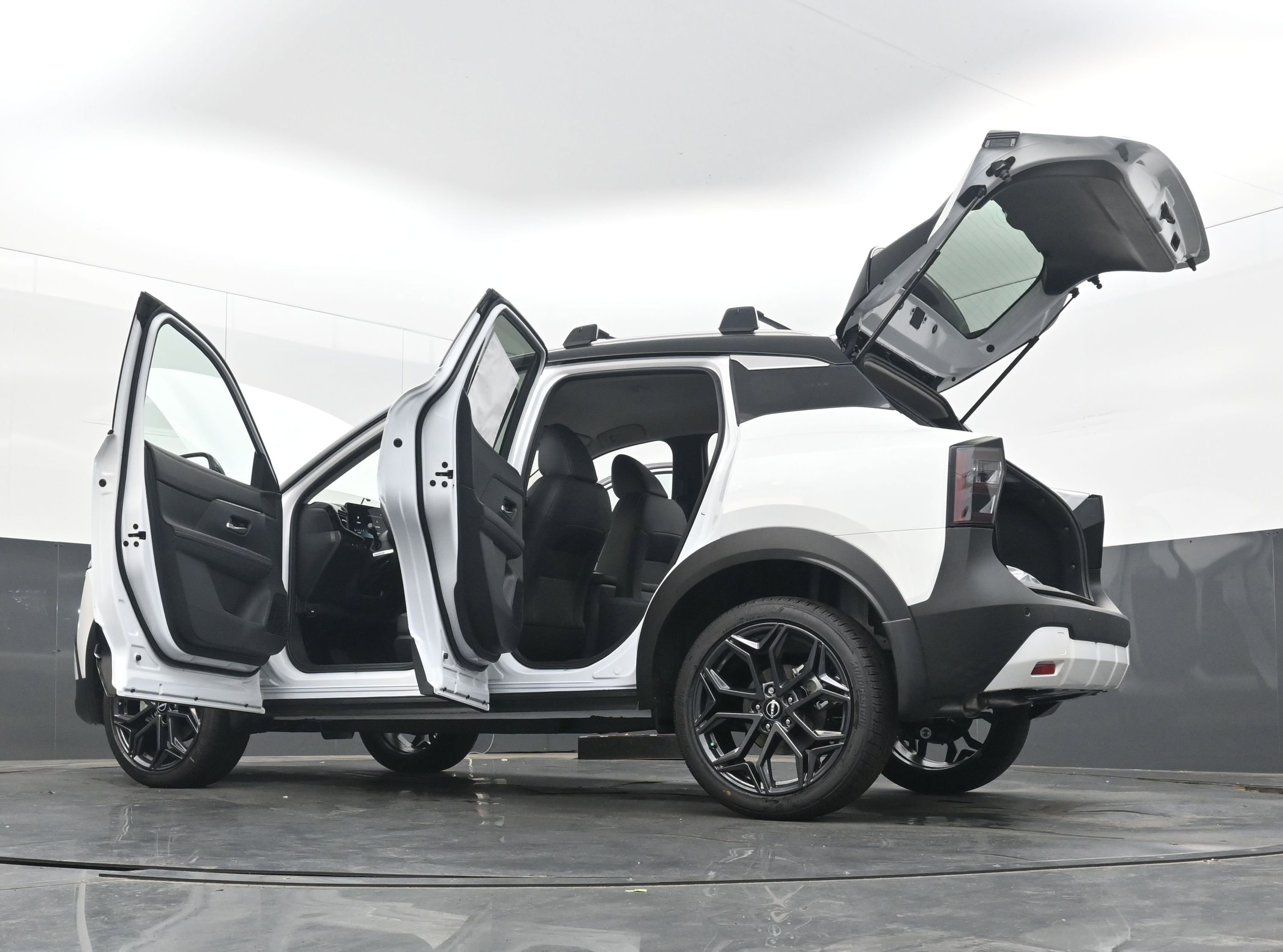 New 2026 Nissan Kicks SR image 42