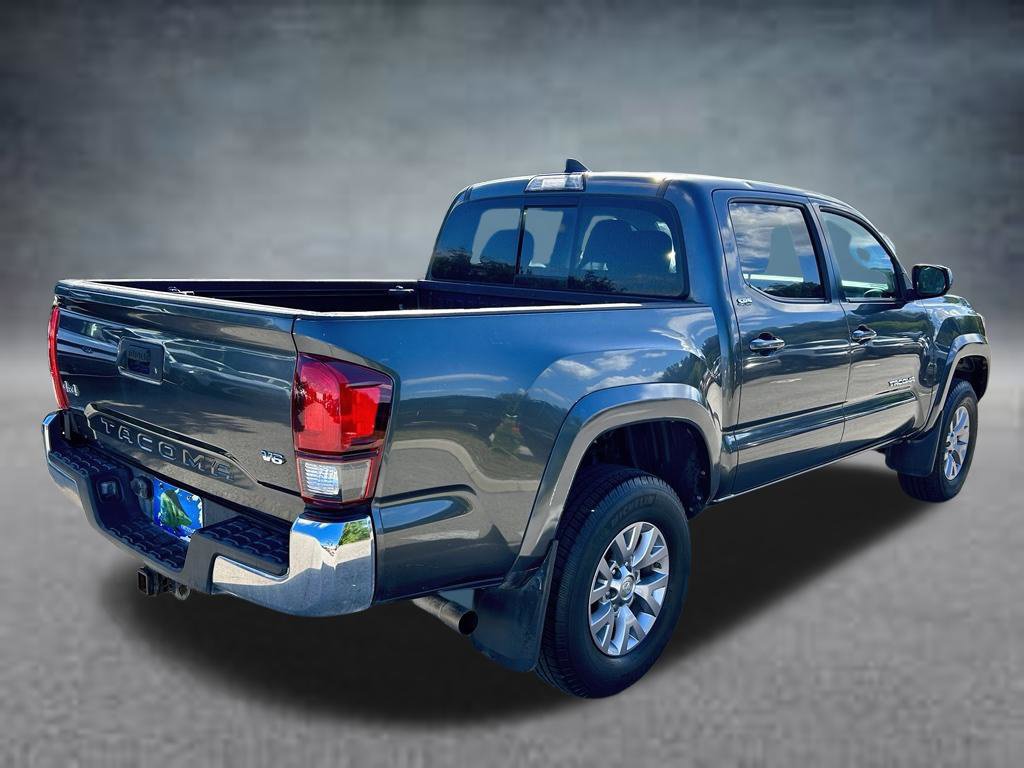 Used 2019 Toyota Tacoma SR5 AWD/4WD image 5