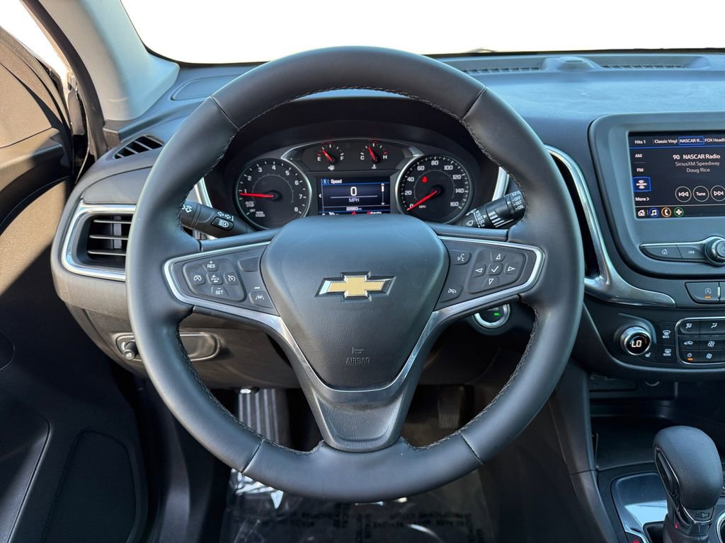 Used 2023 Chevrolet Equinox LT FWD image 12