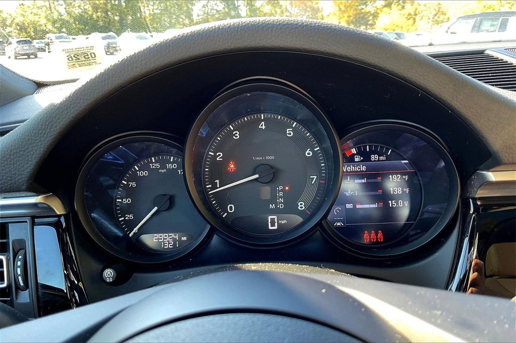 Used 2022 Porsche Macan image 13