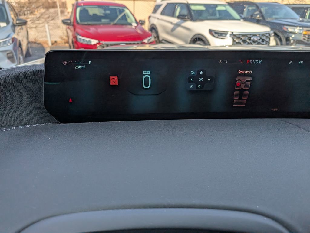 Used 2025 Ford Expedition Max Platinum image 18