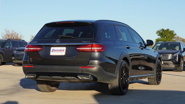 Used 2022 Mercedes-Benz E 450 4MATIC All-Terrain Wagon image 9