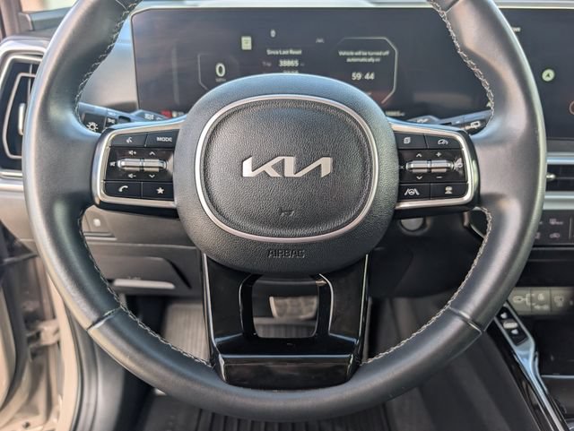 Used 2024 Kia Sorento SX AWD/4WD image 12