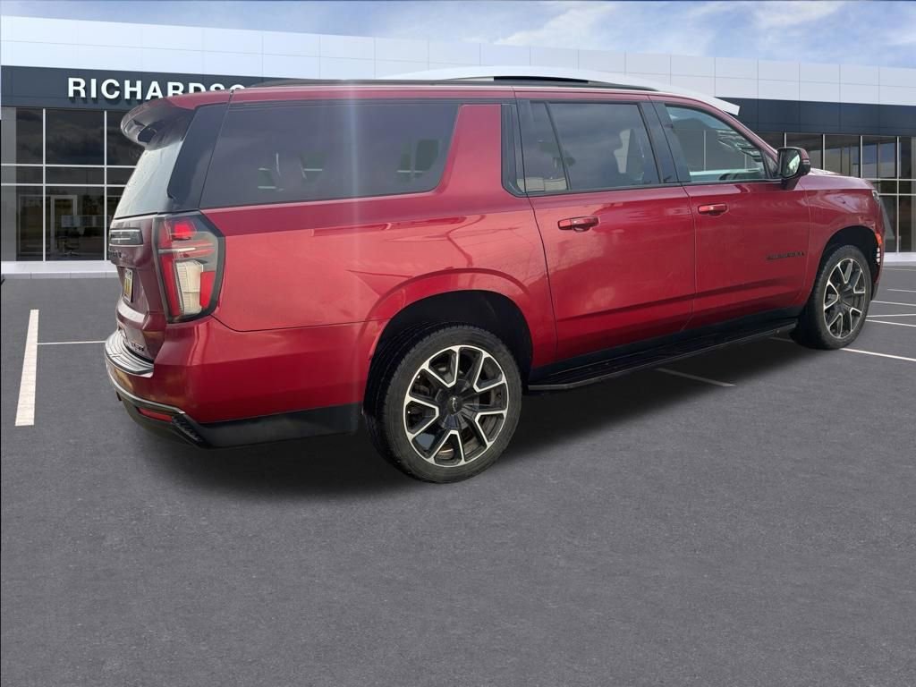 Used 2021 Chevrolet Suburban RST w/ Luxury Package image 9