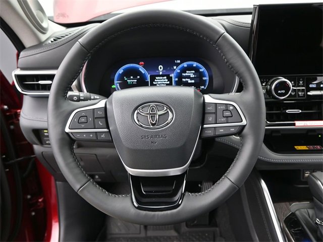 New 2026 Toyota Highlander Platinum image 6