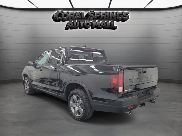 Certified 2025 Honda Ridgeline TrailSport image 4