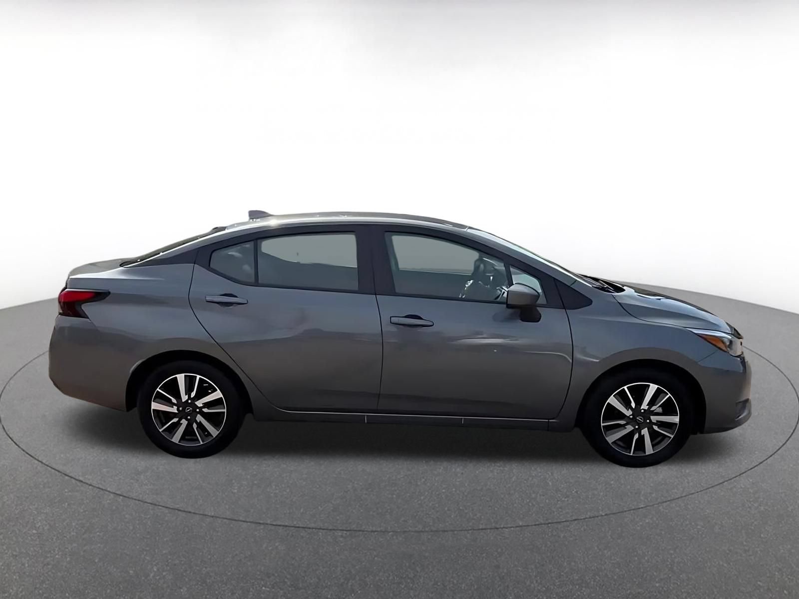 Used 2025 Nissan Versa SV FWD image 16