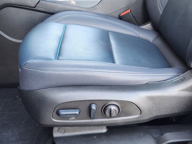 Certified 2023 Chevrolet Blazer RS w/ Driver Confidence II Package image 19