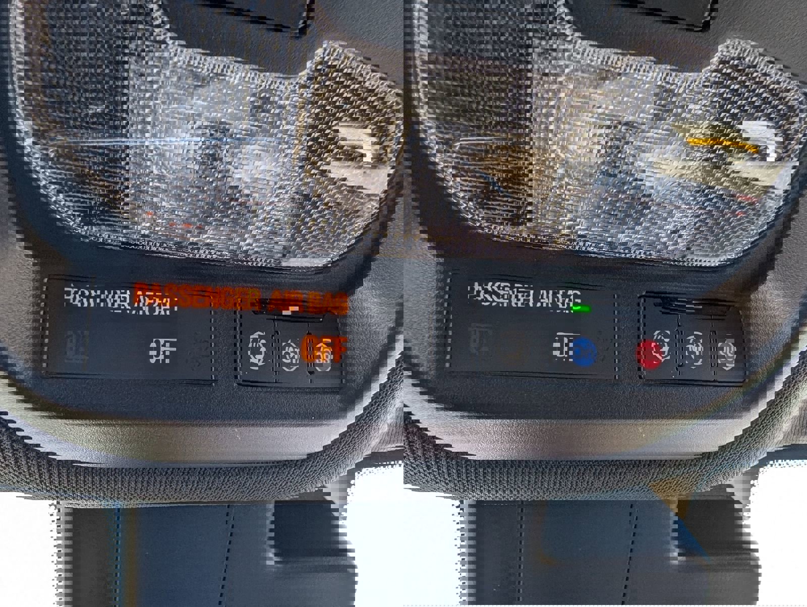 New 2026 Chevrolet Trax RS w/ Driver Confidence Package FWD image 22