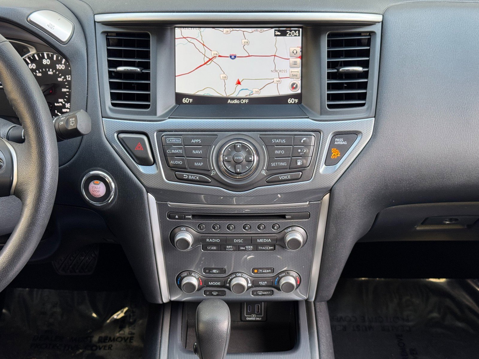 Used 2020 Nissan Pathfinder SL image 23