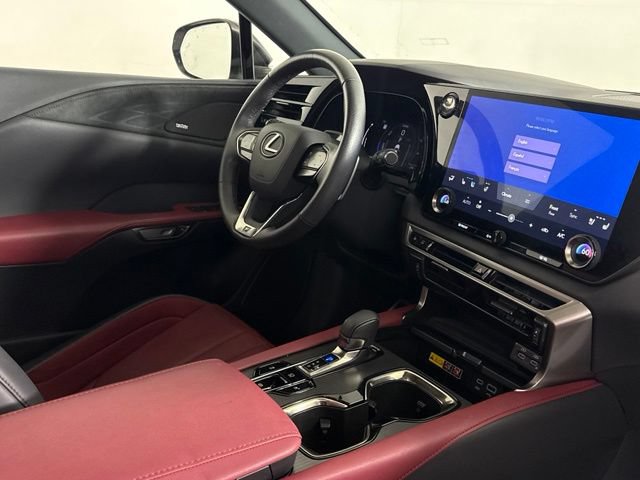 Certified 2023 Lexus RX 500h F Sport w/ Accessory Package (2T) AWD/4WD image 17