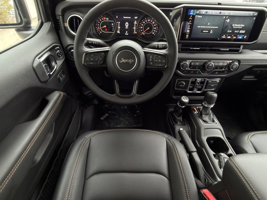 New 2025 Jeep Gladiator Sport image 11