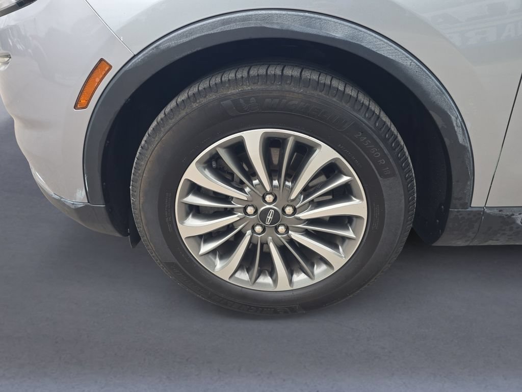 Used 2022 Lincoln Nautilus Reserve AWD/4WD image 10
