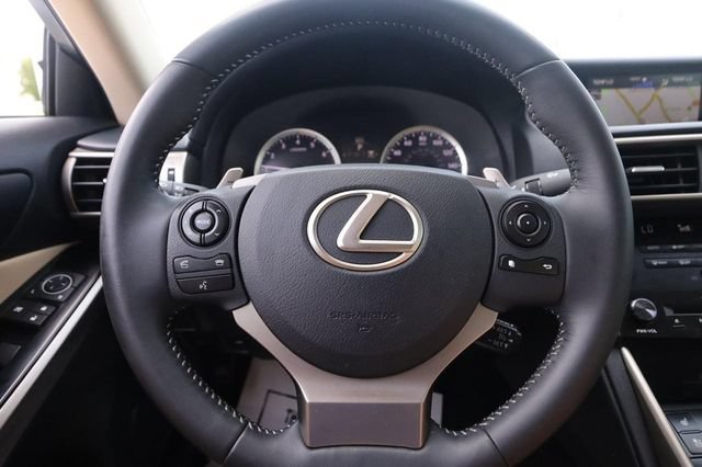 Used 2014 Lexus IS 350 w/ Navigation Package RWD image 11
