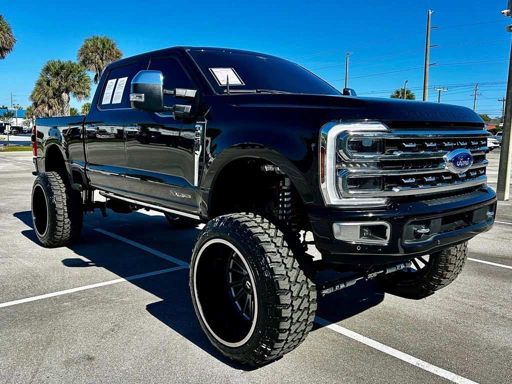 Used 2024 Ford F250 Platinum w/ FX4 Off-Road Package AWD/4WD image 37