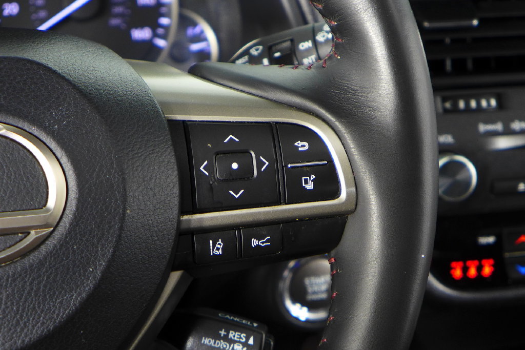 Used 2018 Lexus RX 350 AWD w/ Premium Package image 29