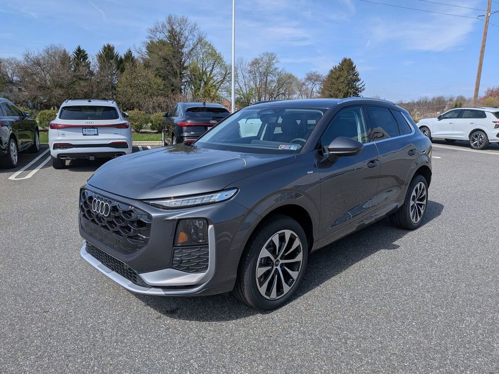 New 2026 Audi Q3 quattro 2.0T image 3