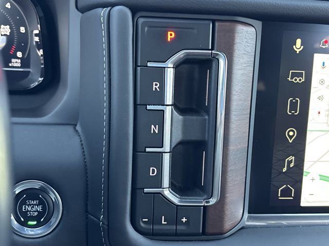 Used 2023 GMC Yukon Denali Ultimate image 35