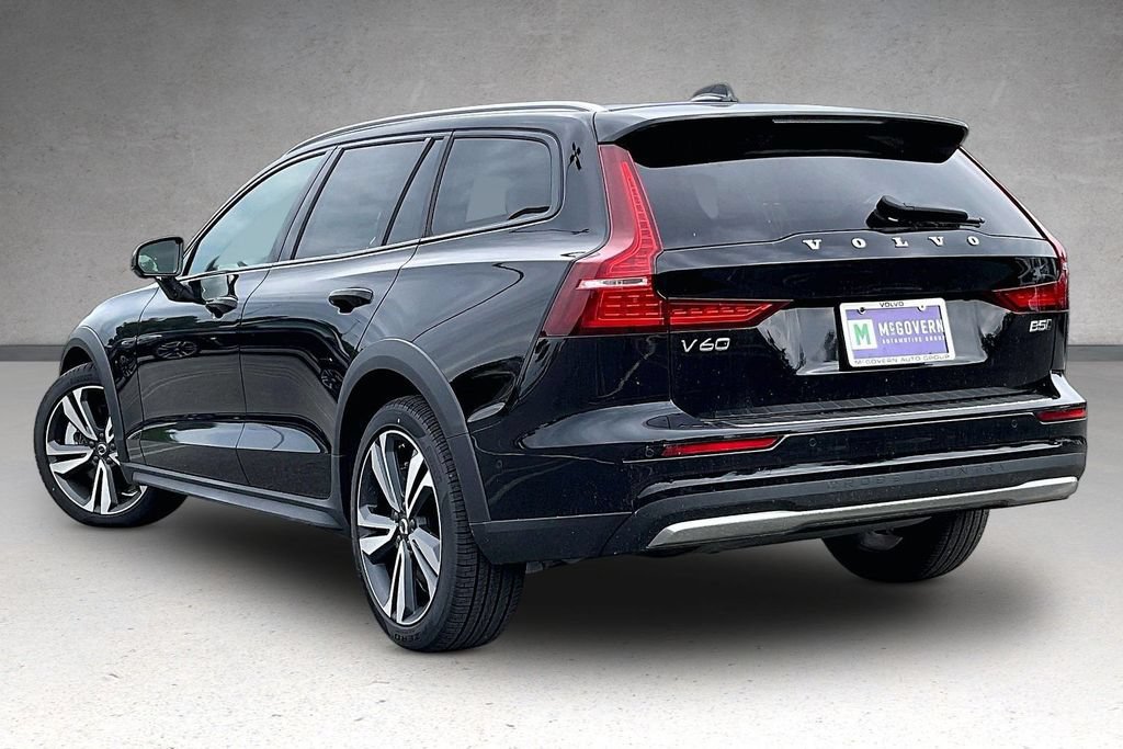 New 2026 Volvo V60 B5 Cross Country Plus w/ Protection Package Premier AWD/4WD image 3