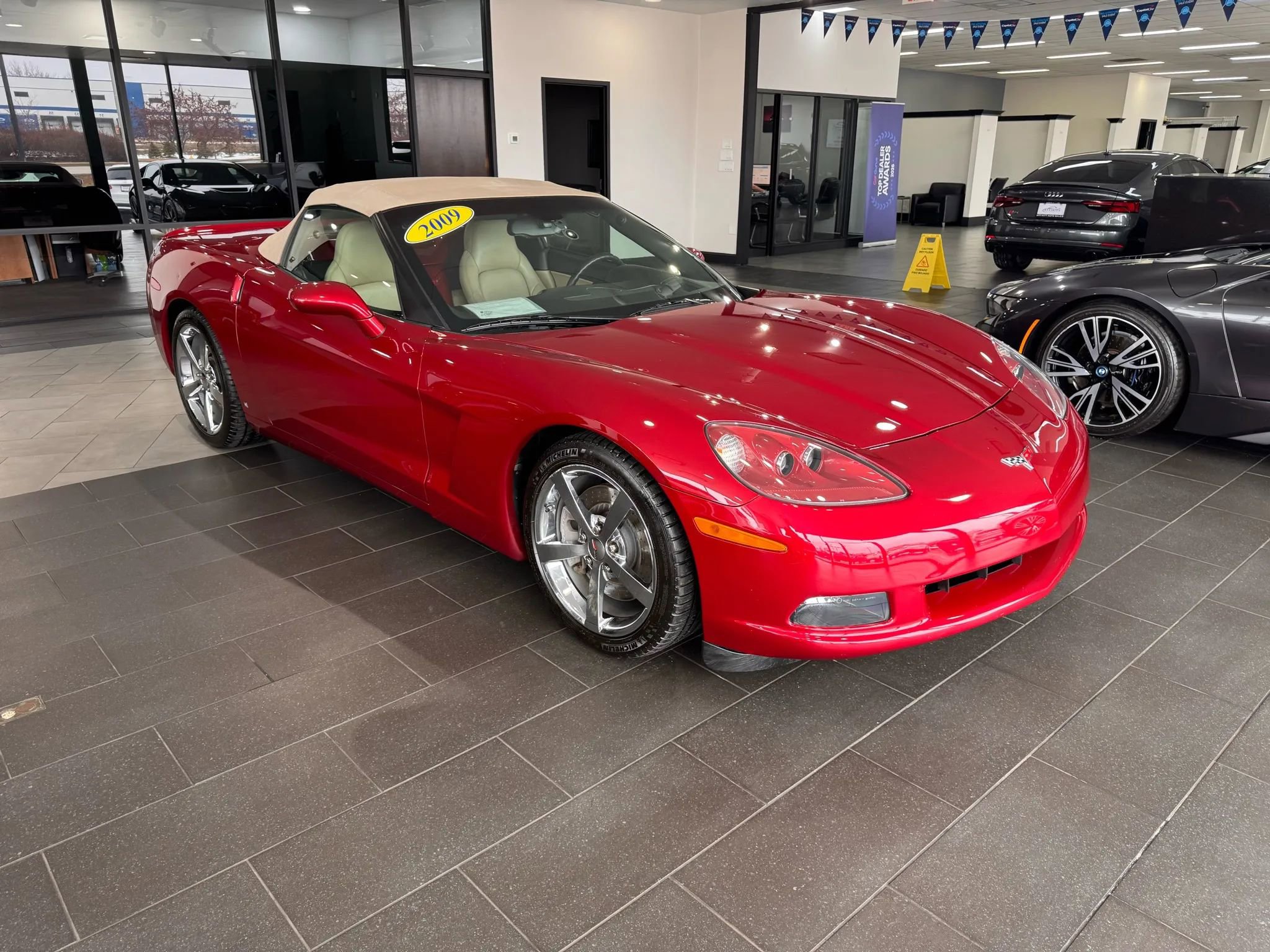 Used 2009 Chevrolet Corvette Convertible w/ Preferred Equipment Group RWD image 11