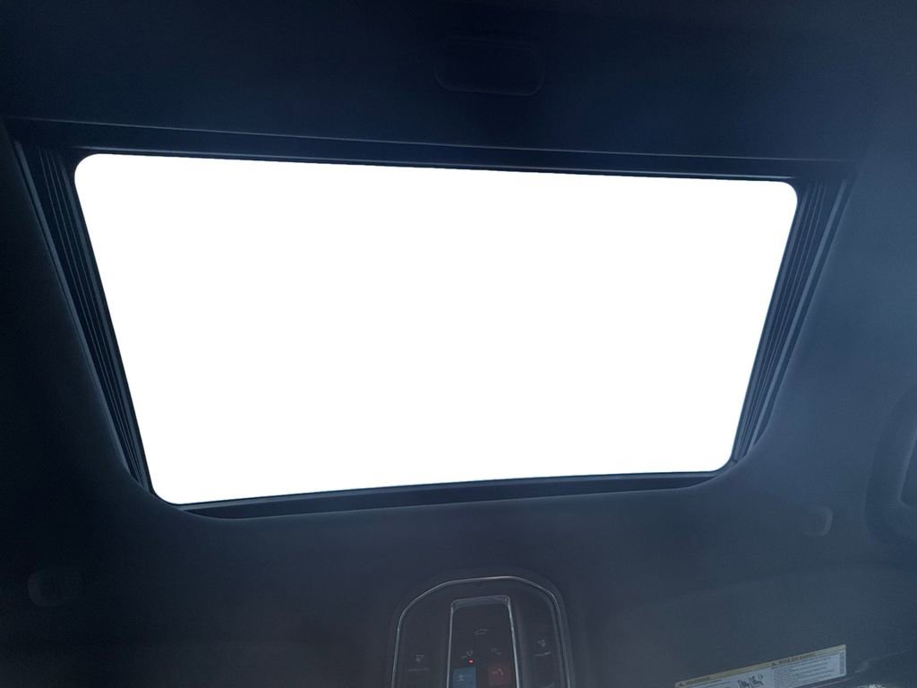 New 2025 Jeep Grand Cherokee Laredo X w/ Luxury Tech Group I image 18