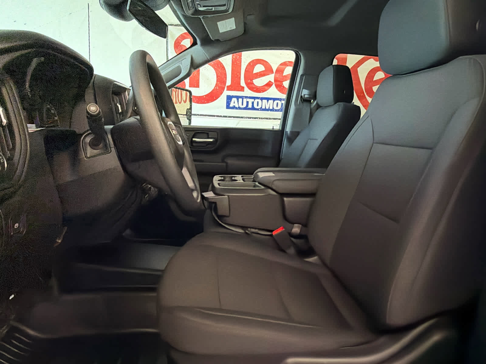 New 2026 GMC Sierra 2500 Pro w/ Convenience Package AWD/4WD image 15