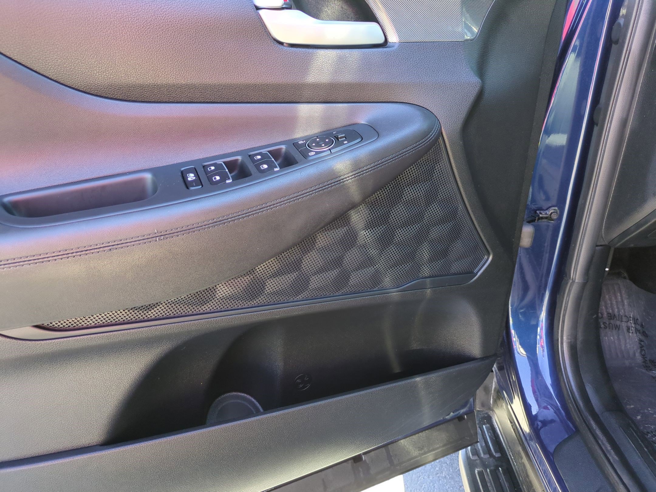 Used 2022 Hyundai Santa Fe XRT image 13