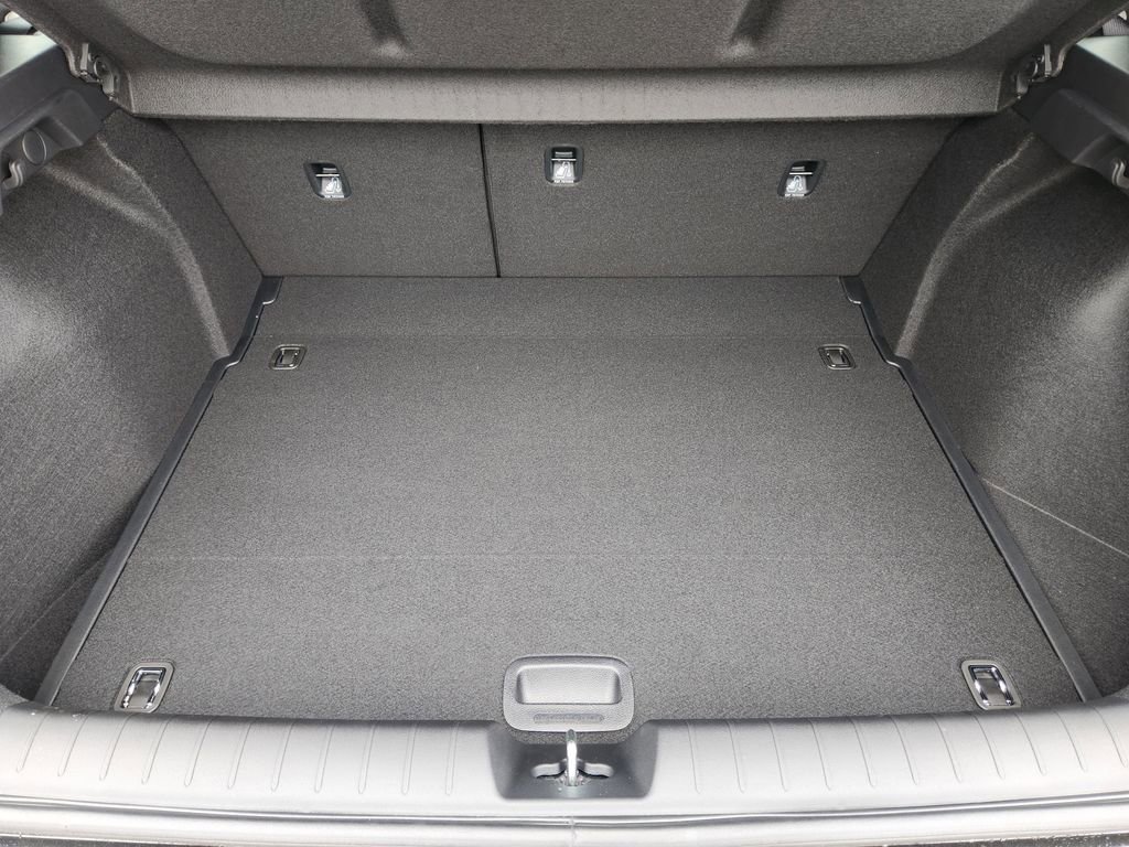 New 2026 Kia K4 GT-Line FWD image 21