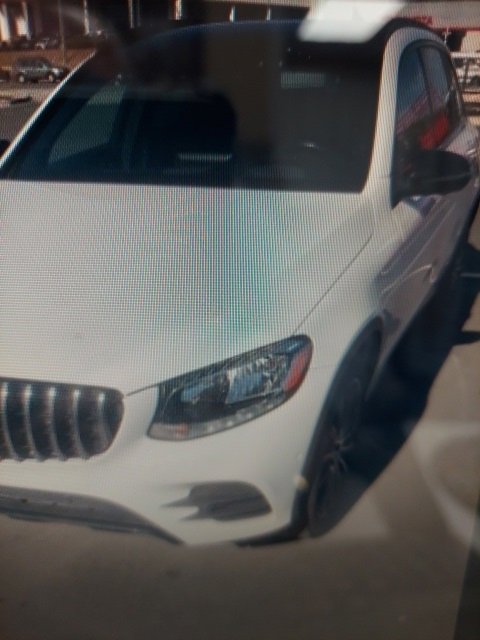 Used 2019 Mercedes-Benz GLC 300 4MATIC image 11