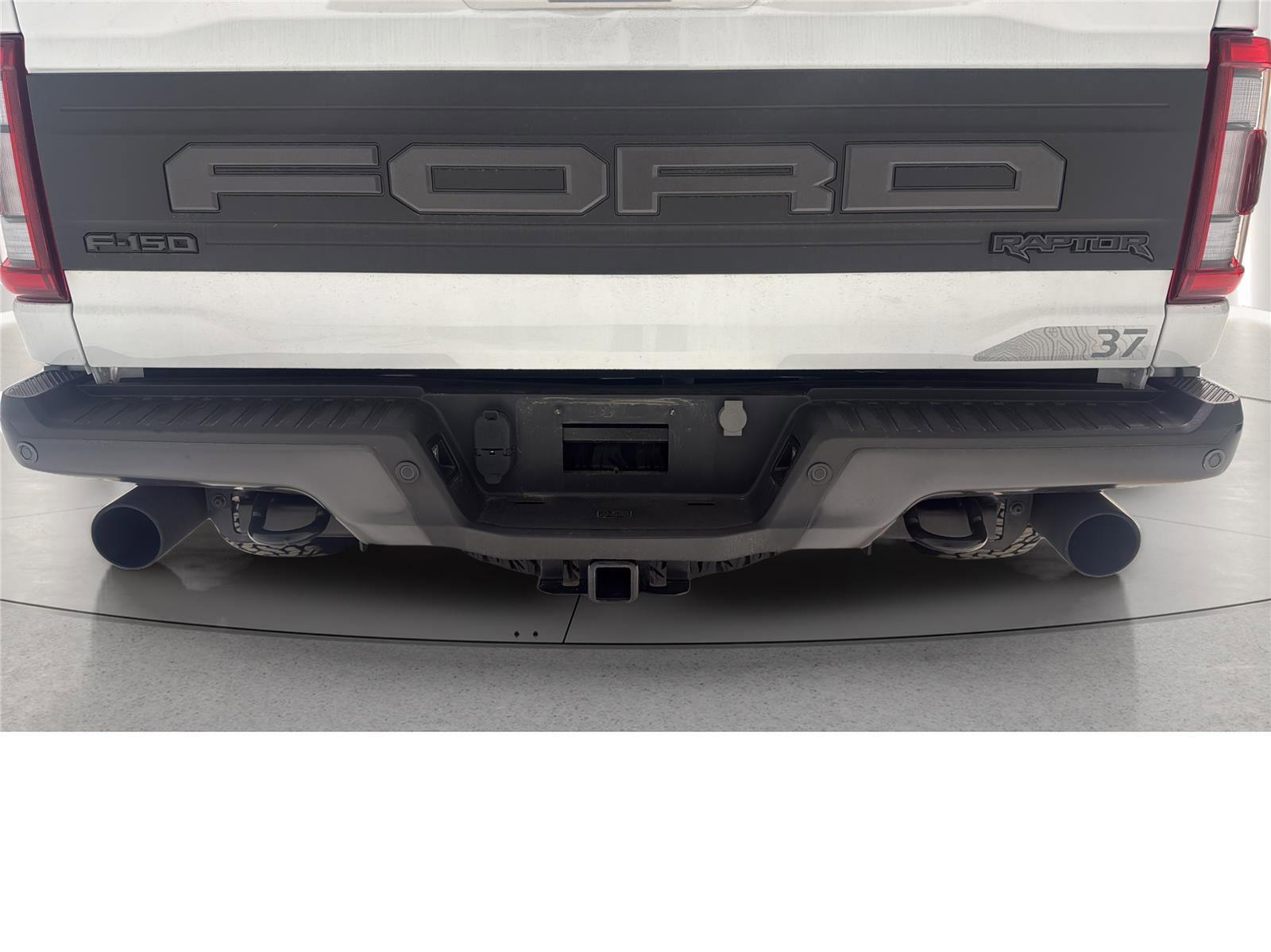 Used 2023 Ford F150 Raptor w/ Raptor 37 Performance Package AWD/4WD image 9