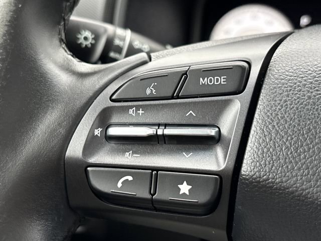 Used 2023 Hyundai Kona Limited AWD/4WD image 21