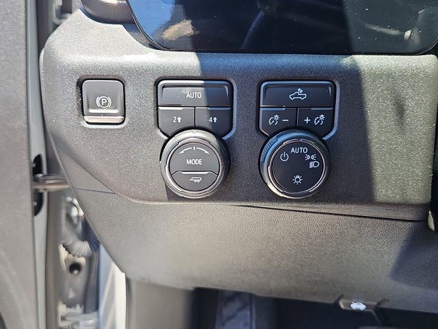 Used 2024 Chevrolet Silverado 1500 LT AWD/4WD image 25