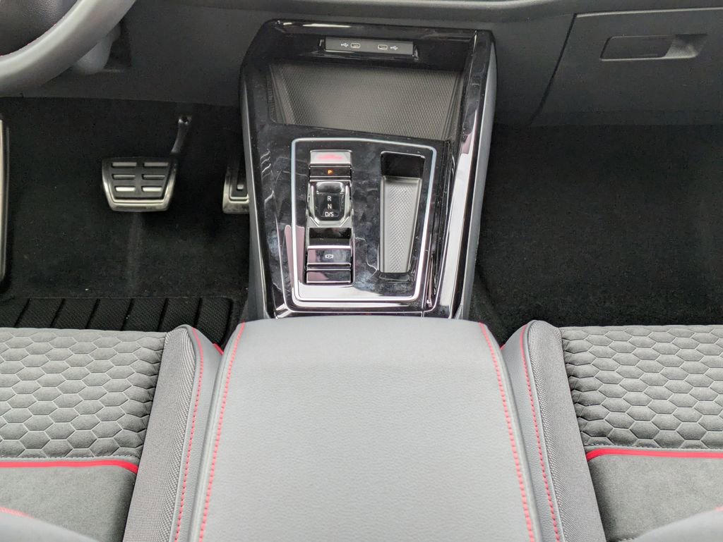 New 2026 Volkswagen GTI SE image 22