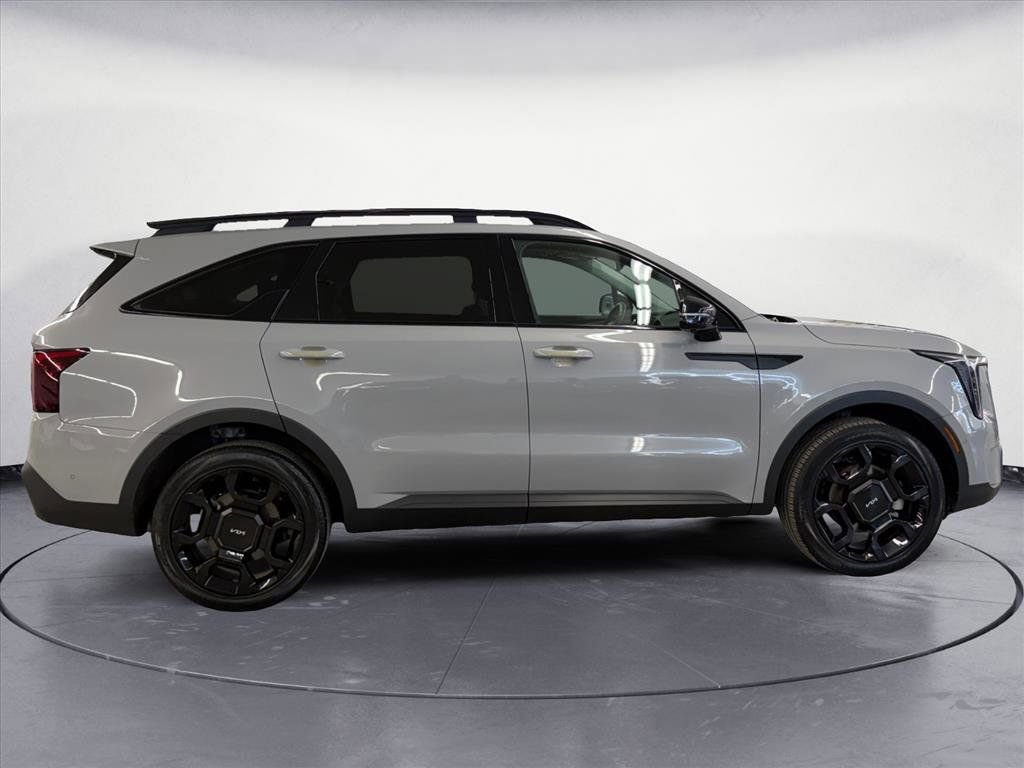 Used 2024 Kia Sorento SX image 7