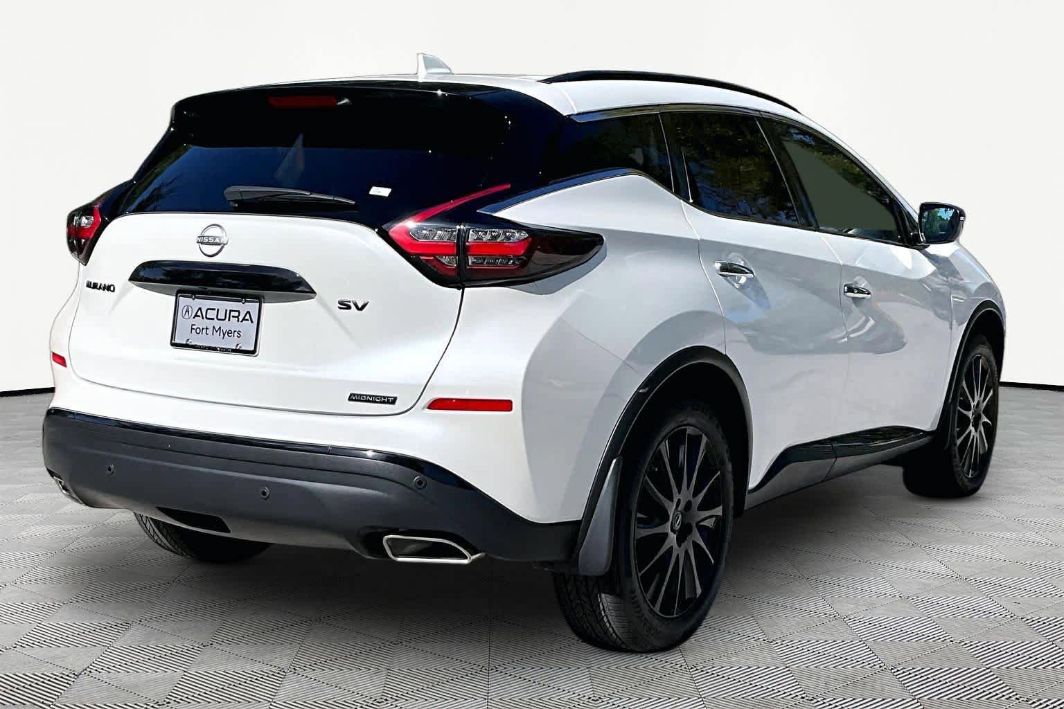 Used 2024 Nissan Murano SV w/ SV Midnight Edition Package FWD image 23