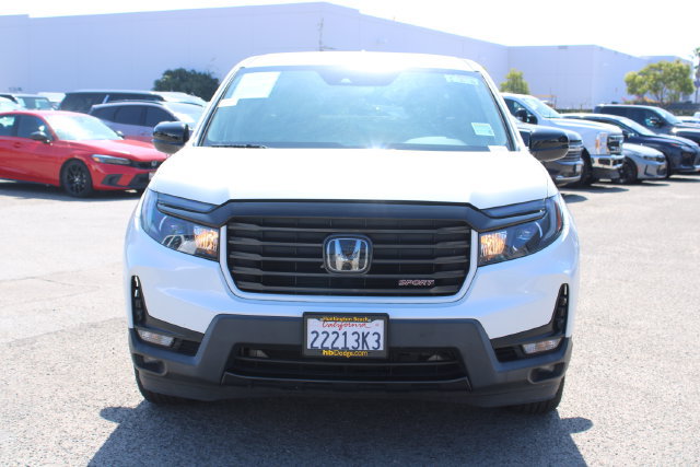 Used 2022 Honda Ridgeline Sport image 2