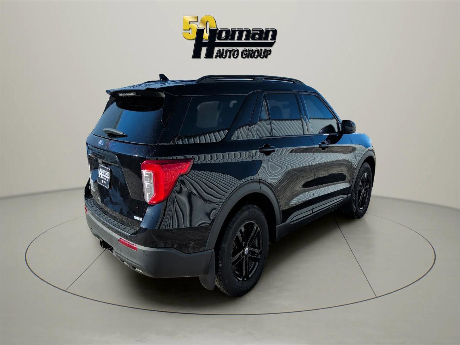 Used 2020 Ford Explorer XLT w/ Comfort Package image 5