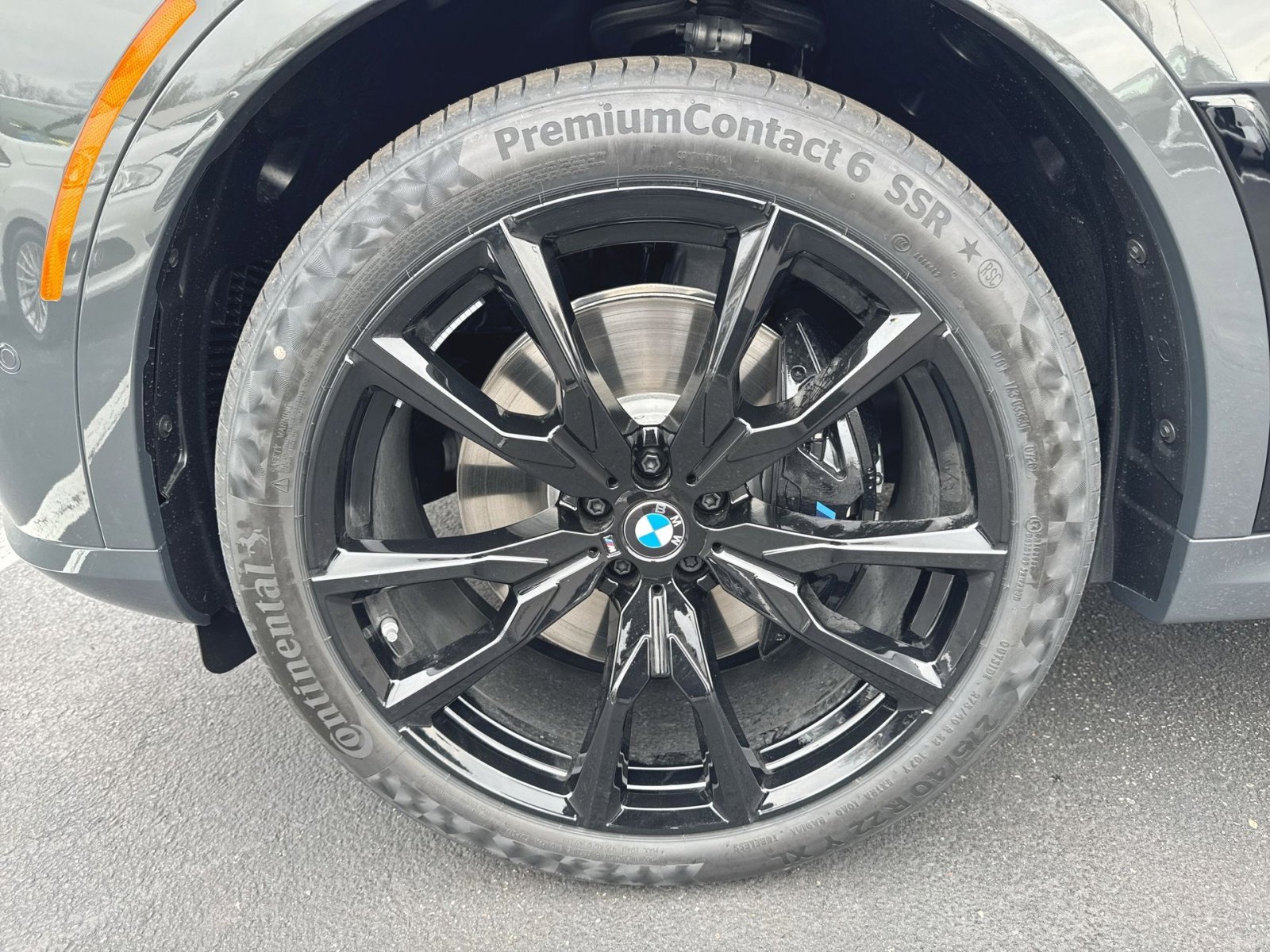 New 2026 BMW X7 M60i image 7