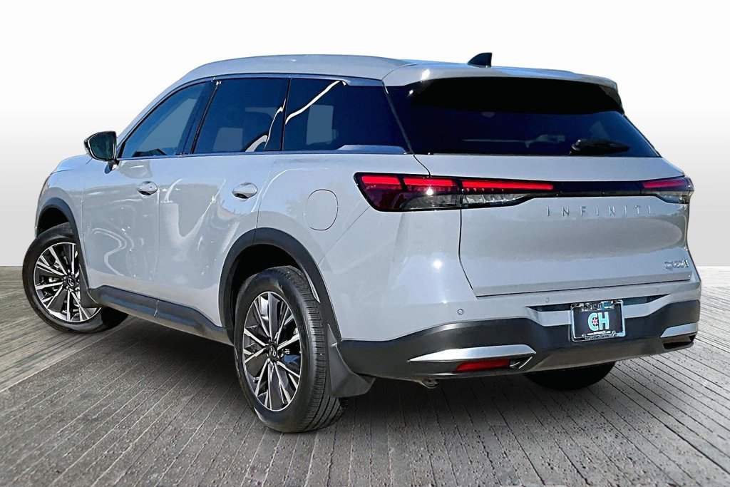Certified 2027 INFINITI QX60 Luxe w/ Cargo Package AWD/4WD image 6