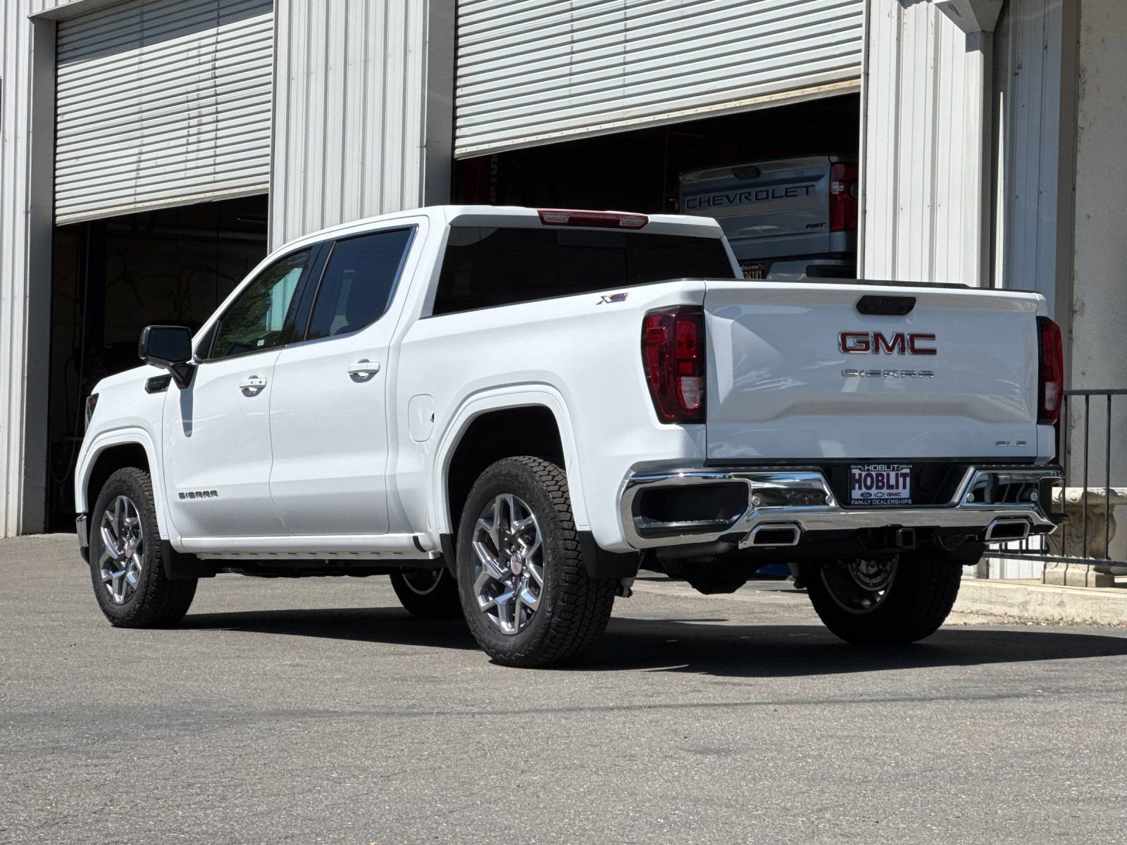 New 2026 GMC Sierra 1500 SLE AWD/4WD image 5