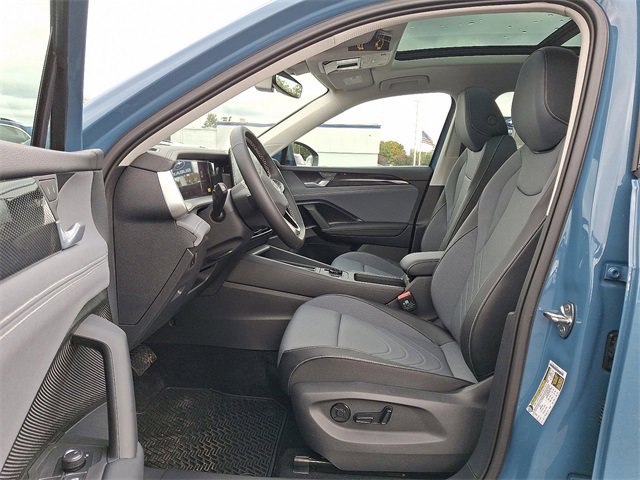 New 2026 Volkswagen Tiguan SE image 6