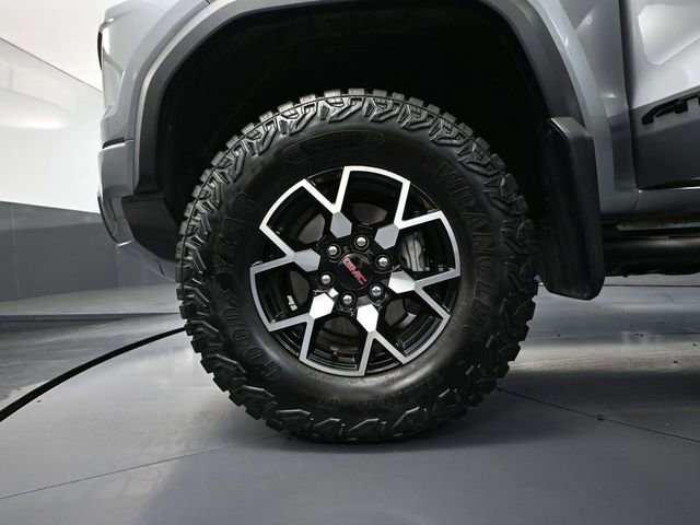 Used 2024 GMC Canyon AT4X image 20