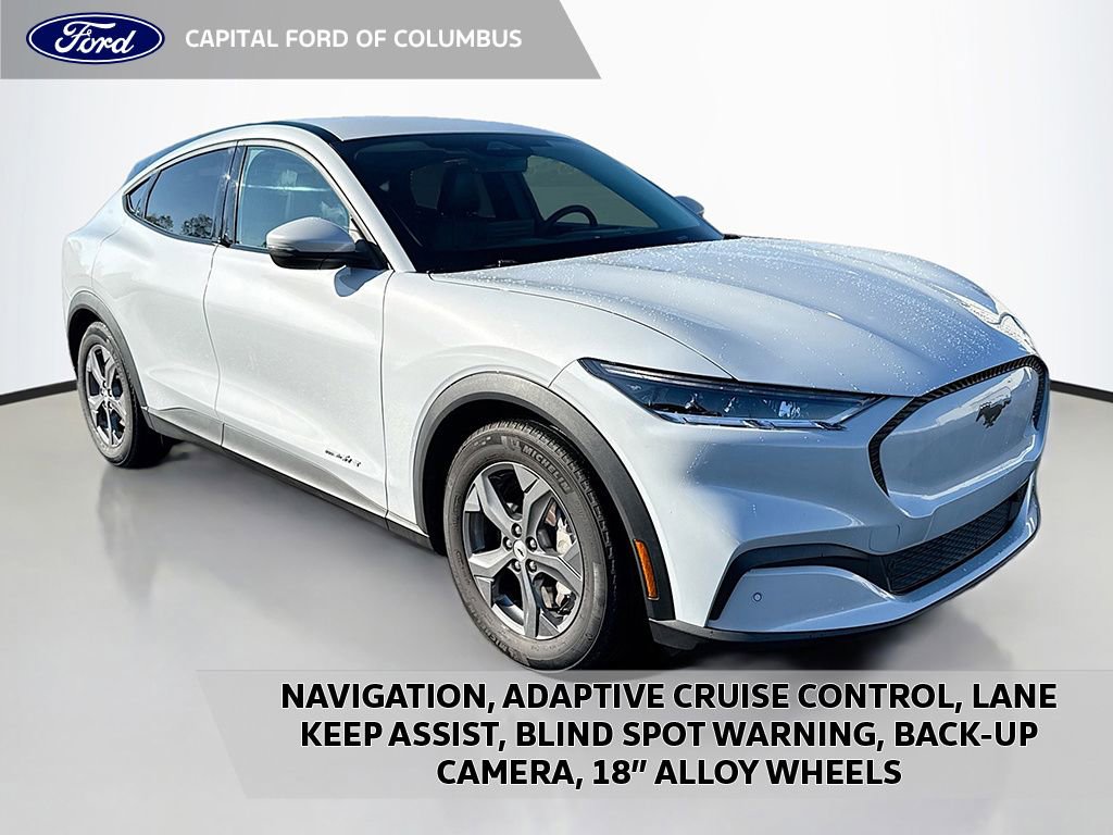 Used 2022 Ford Mustang Mach-E Select image 1