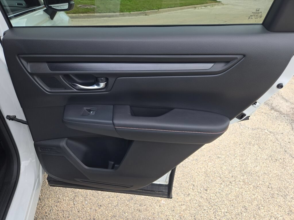 Used 2024 Honda CR-V Sport-L image 11
