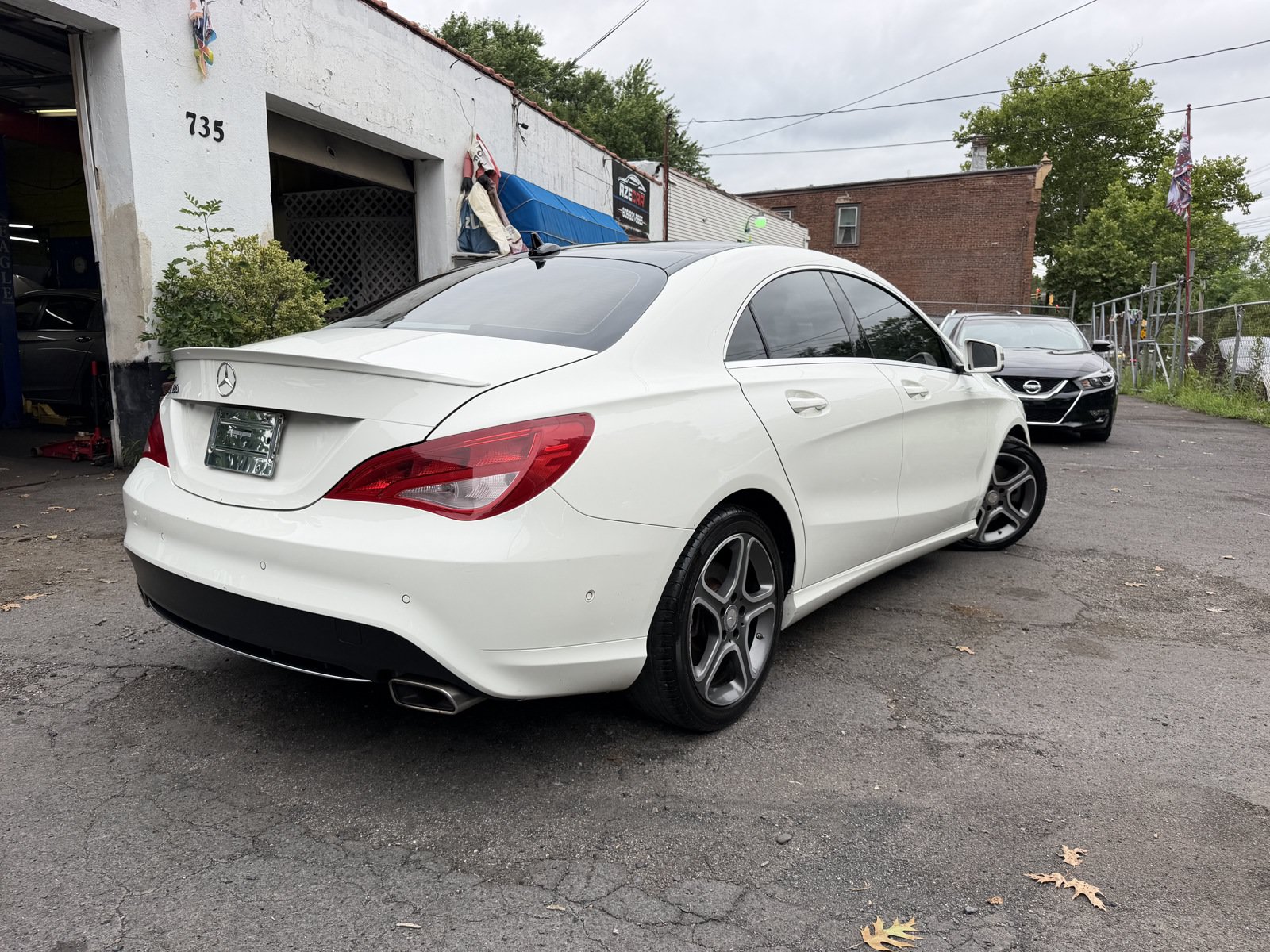 Used 2014 Mercedes-Benz CLA 250 image 12