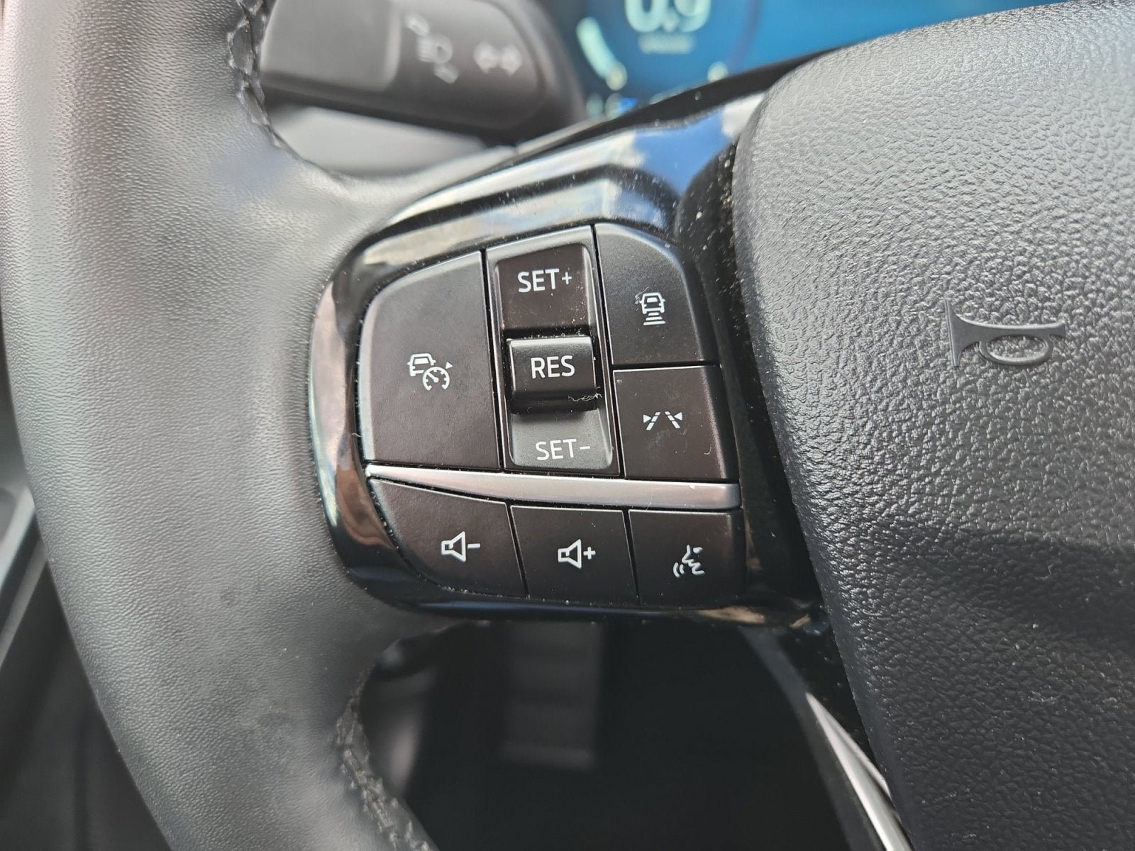 Certified 2023 Ford Escape Platinum AWD/4WD image 14