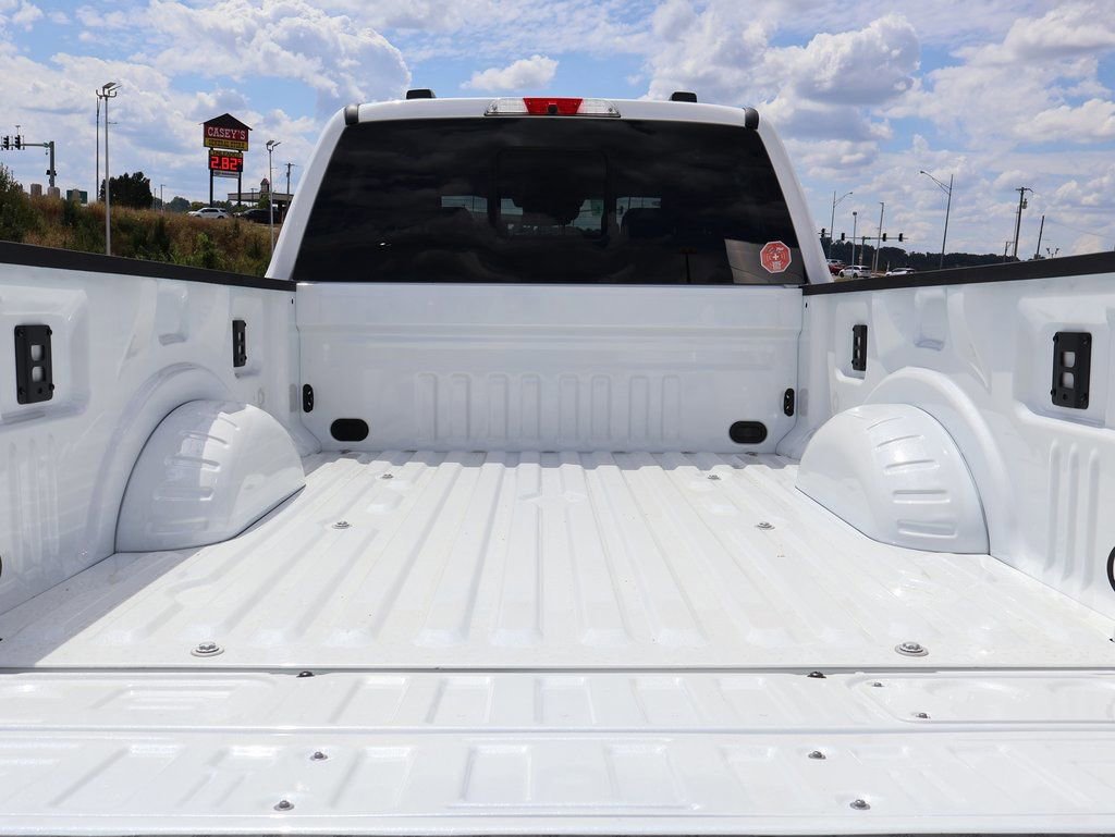 New 2026 Ford F350 Lariat w/ Lariat Ultimate Package image 15