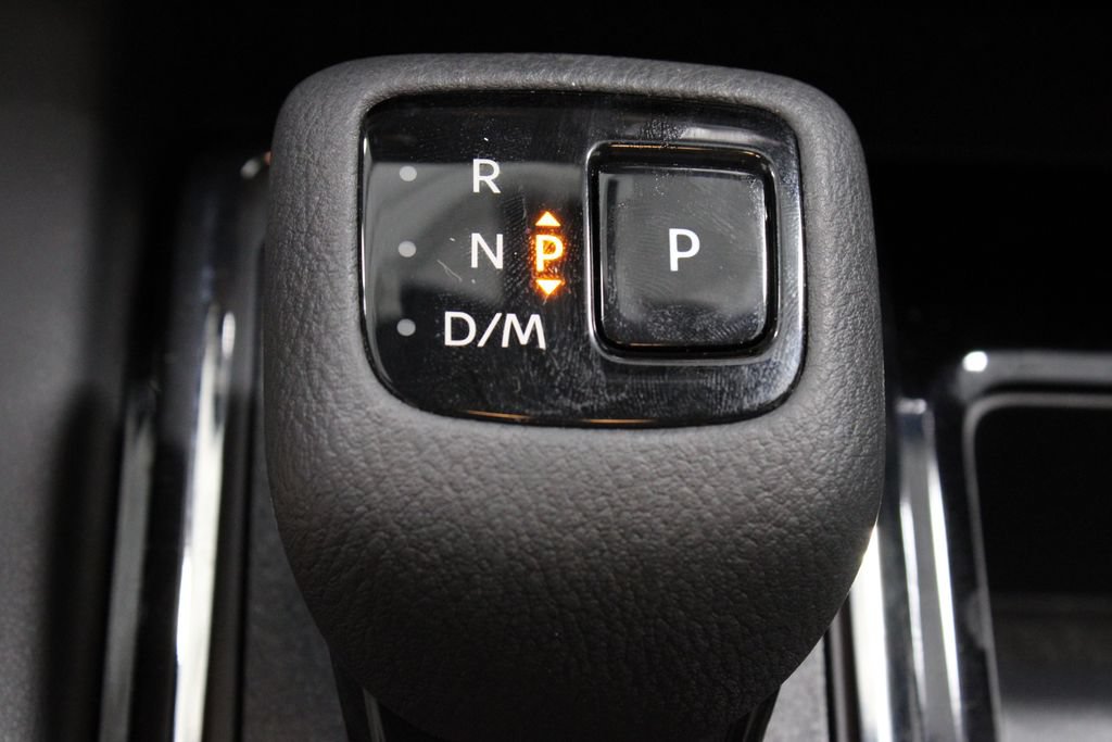 Used 2025 Nissan Pathfinder Rock Creek AWD/4WD image 34